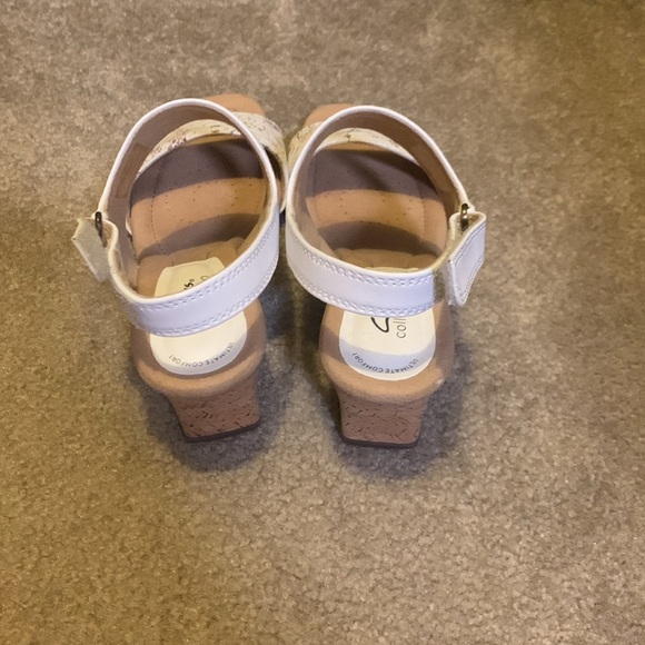 Clarks Wedges - Picture 3 of 9